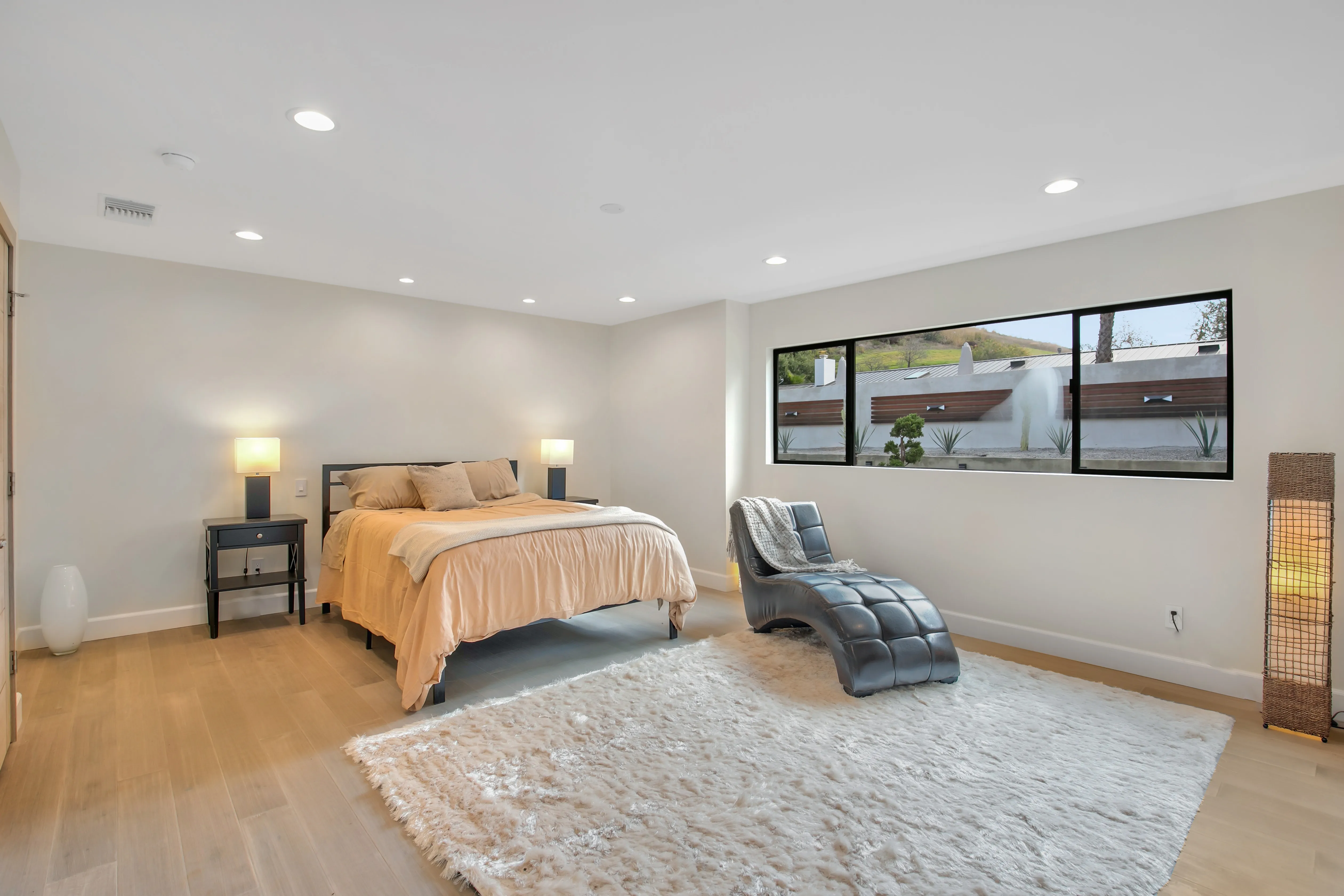 Vista Sierra Dr Malibu home and yard renovation — view 32
