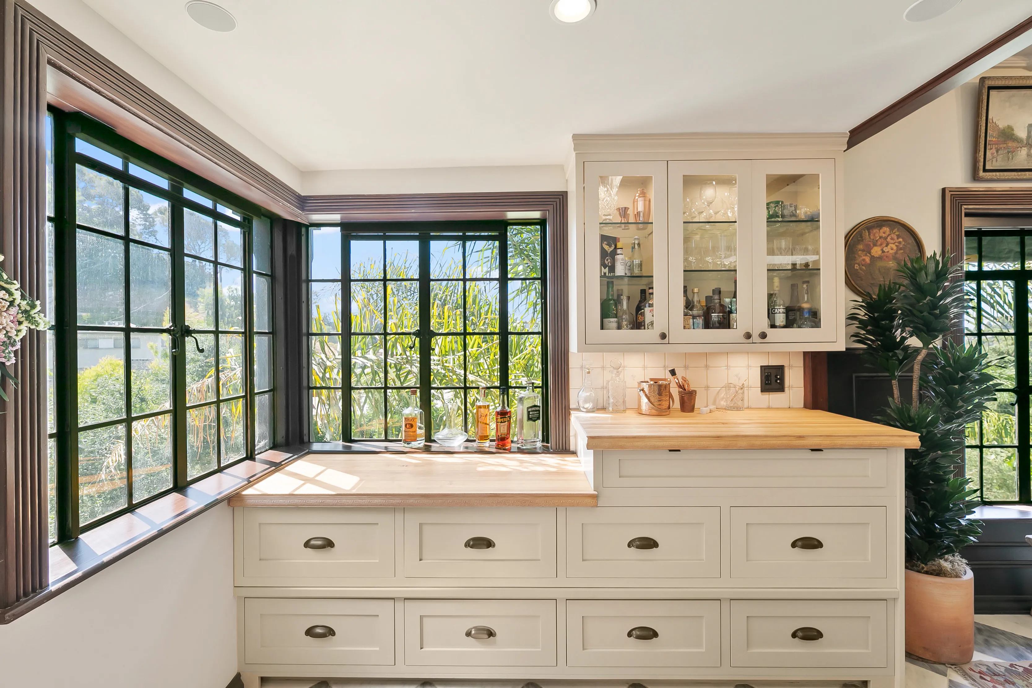 Westshire Dr Hollywood Hills renovation — finished interior view 23