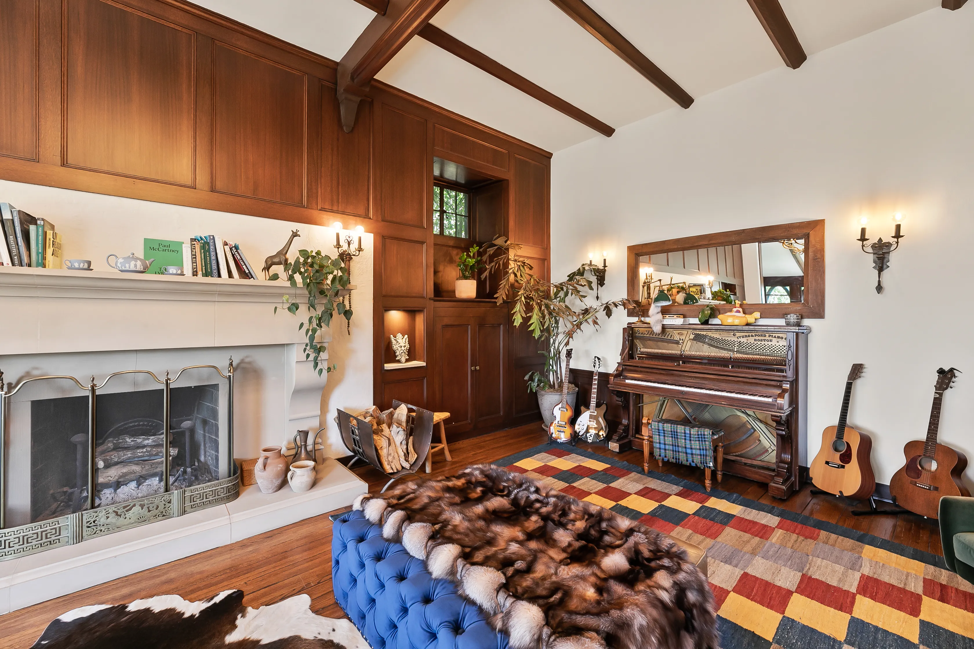 Westshire Dr Hollywood Hills renovation — finished interior view 33