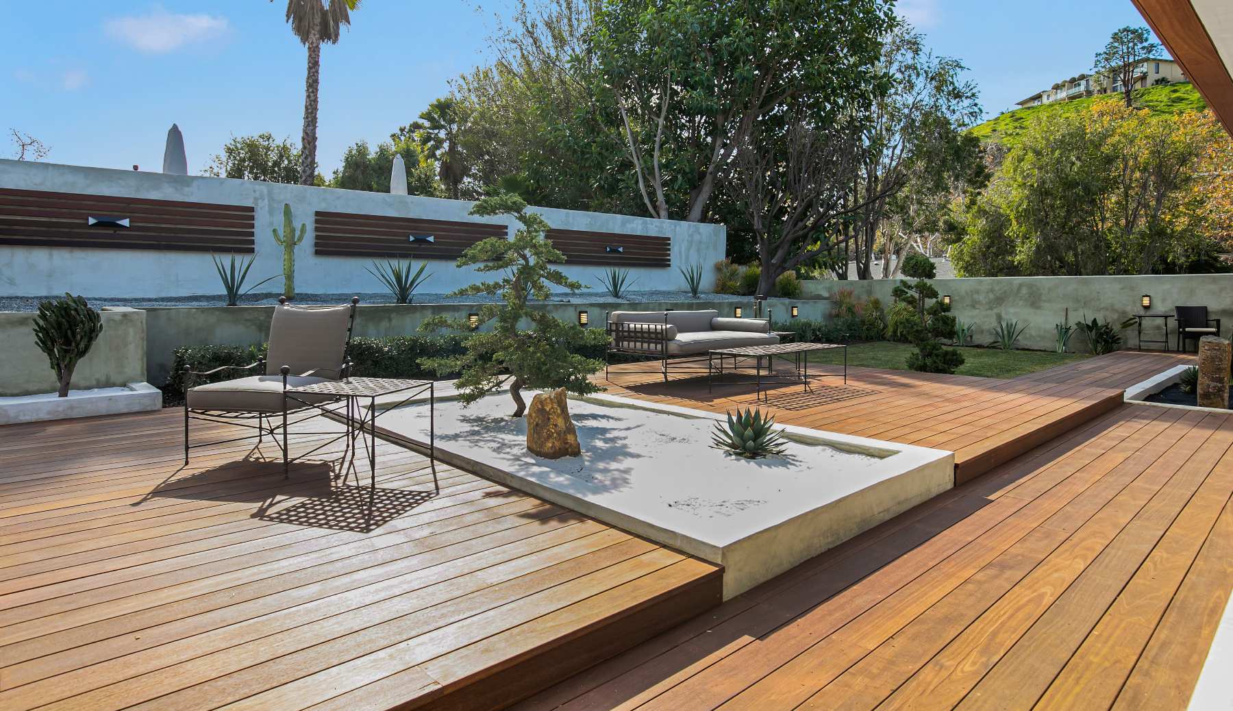 Beautiful custom patio and deck project completed by Amerbuild in Los Angeles